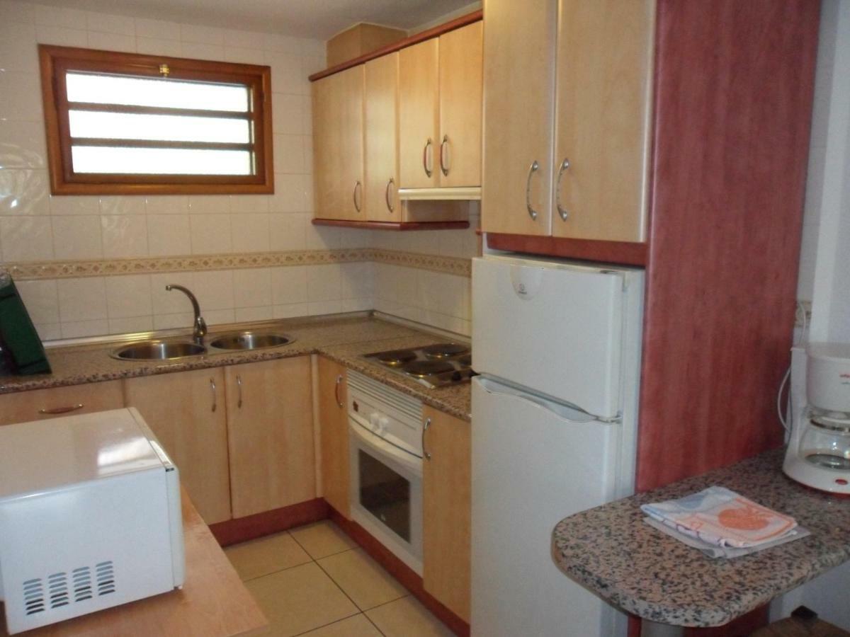 Apartamentos Cervantes Benidorm Exterior foto